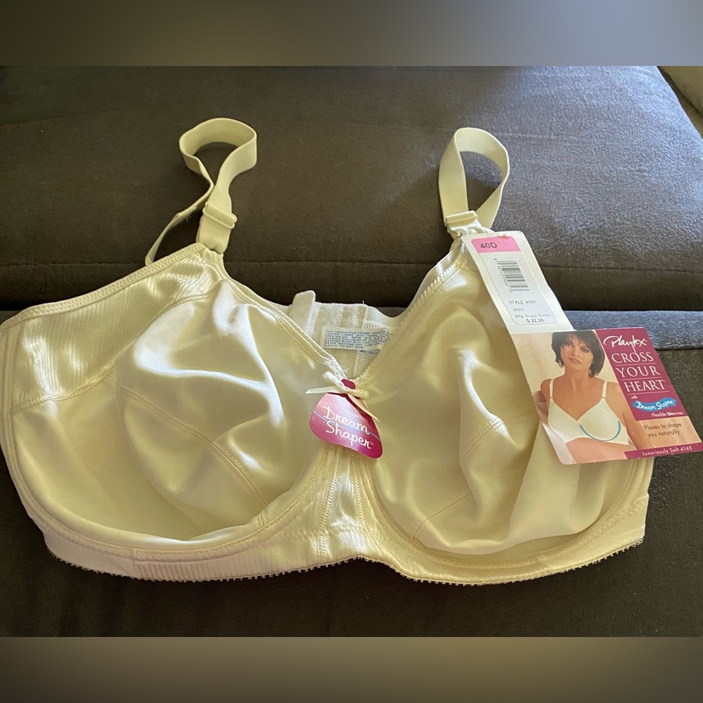 Playtex Cross Your Heart Bra